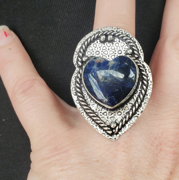 New Heart Shaped Sodalite 925 Silver Statement Ring. - Picture 12 of 16
